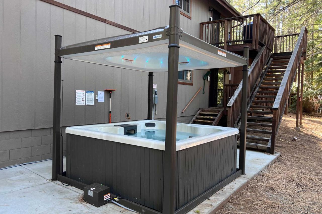 South Lake Tahoe Home With Hot Tub, Deck, And More! Ngoại thất bức ảnh