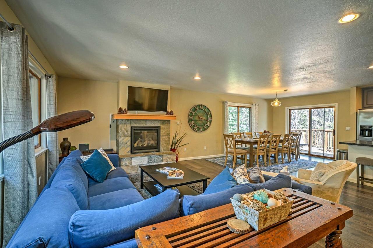 South Lake Tahoe Home With Hot Tub, Deck, And More! Ngoại thất bức ảnh